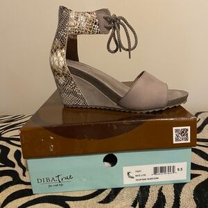 Wedge heel sandal